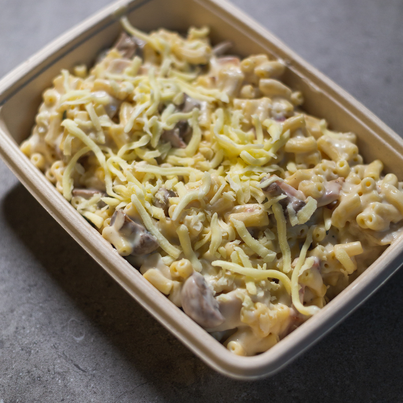 Creamy Chicken, Bacon & Mushroom Pasta Bake